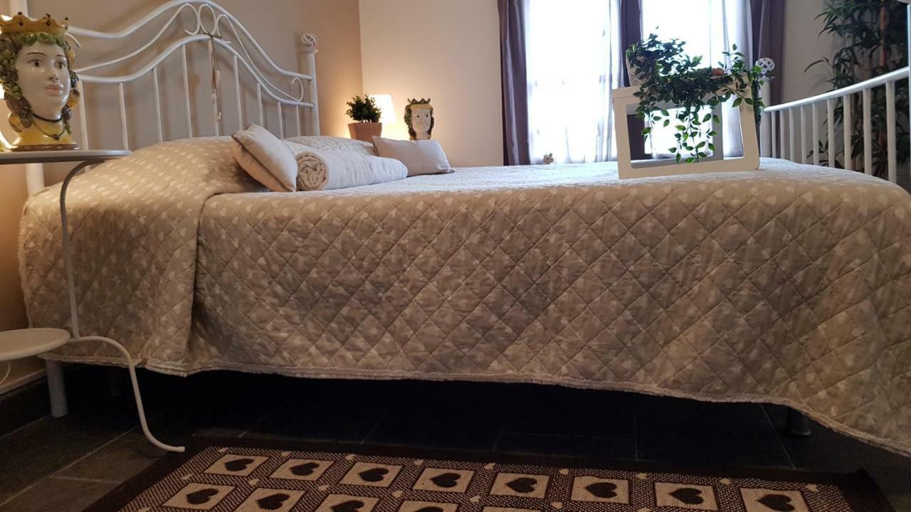 Case Barolo Syracuse Eksteriør billede
